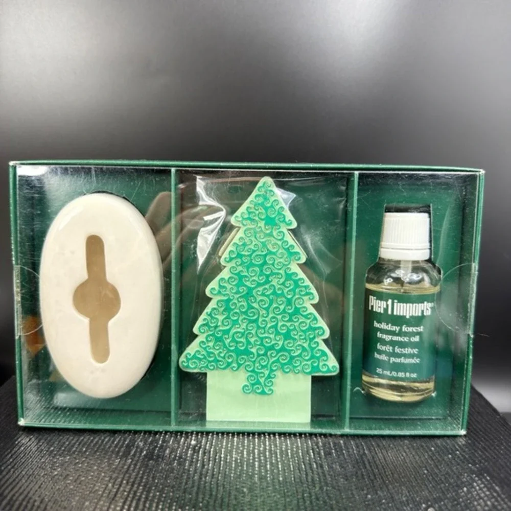 Pier 1 Imports Holiday Forest Fragrance Diffuser‎ Set Ceramic Base Tree NEW